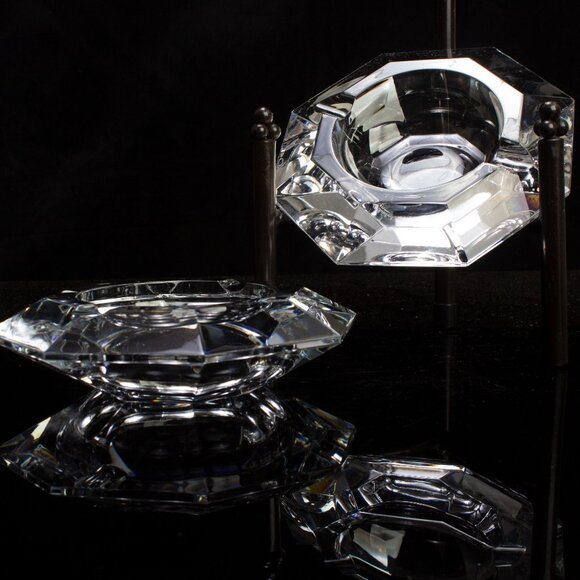 Crystal Ashtrays | Beautiful Set from Val St. Lambert | Elegant Home Decor - Picture 4 of 11